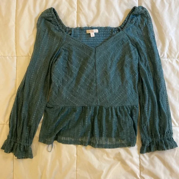 Green Blouse with Lace Overlay - Picture 1 of 1